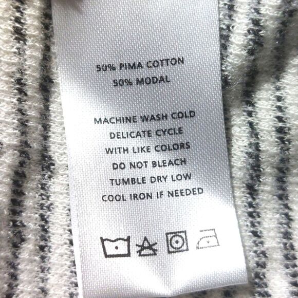 EUC Lilla P Black & White Striped 3/4 Sleeve Top Casual Pullover Sweater Size S - Picture 9 of 11